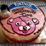 Gâteau au thème de Fortnite